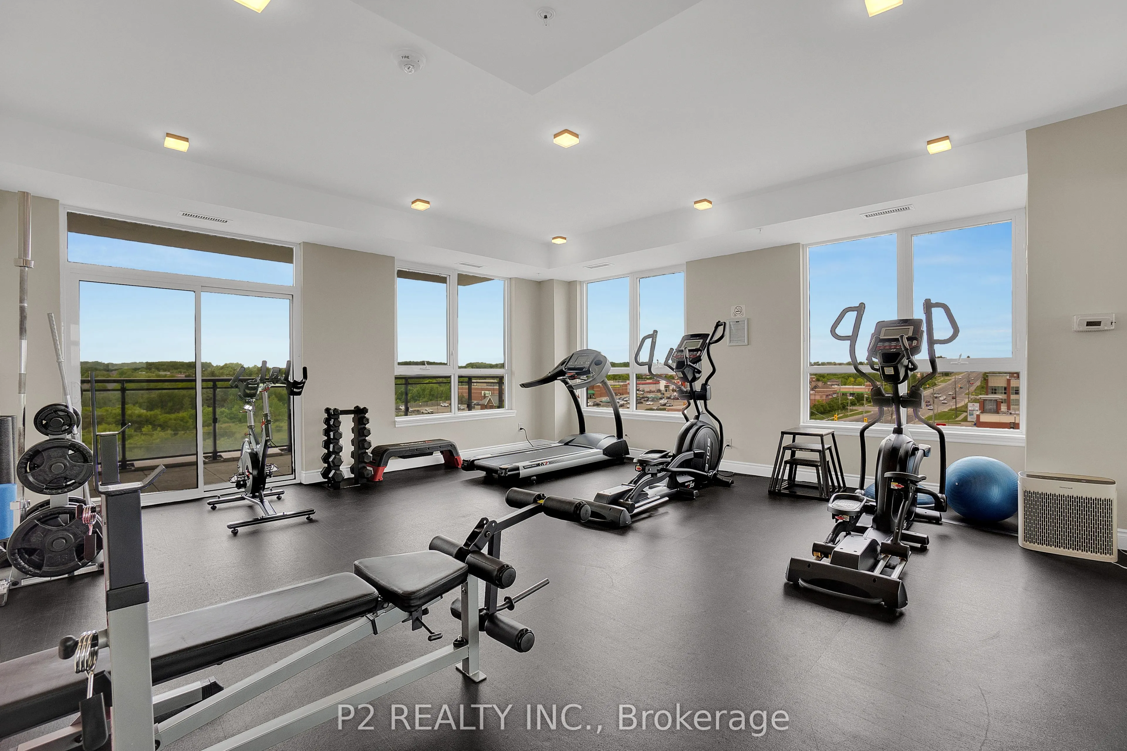 11611 Yonge Street, #716