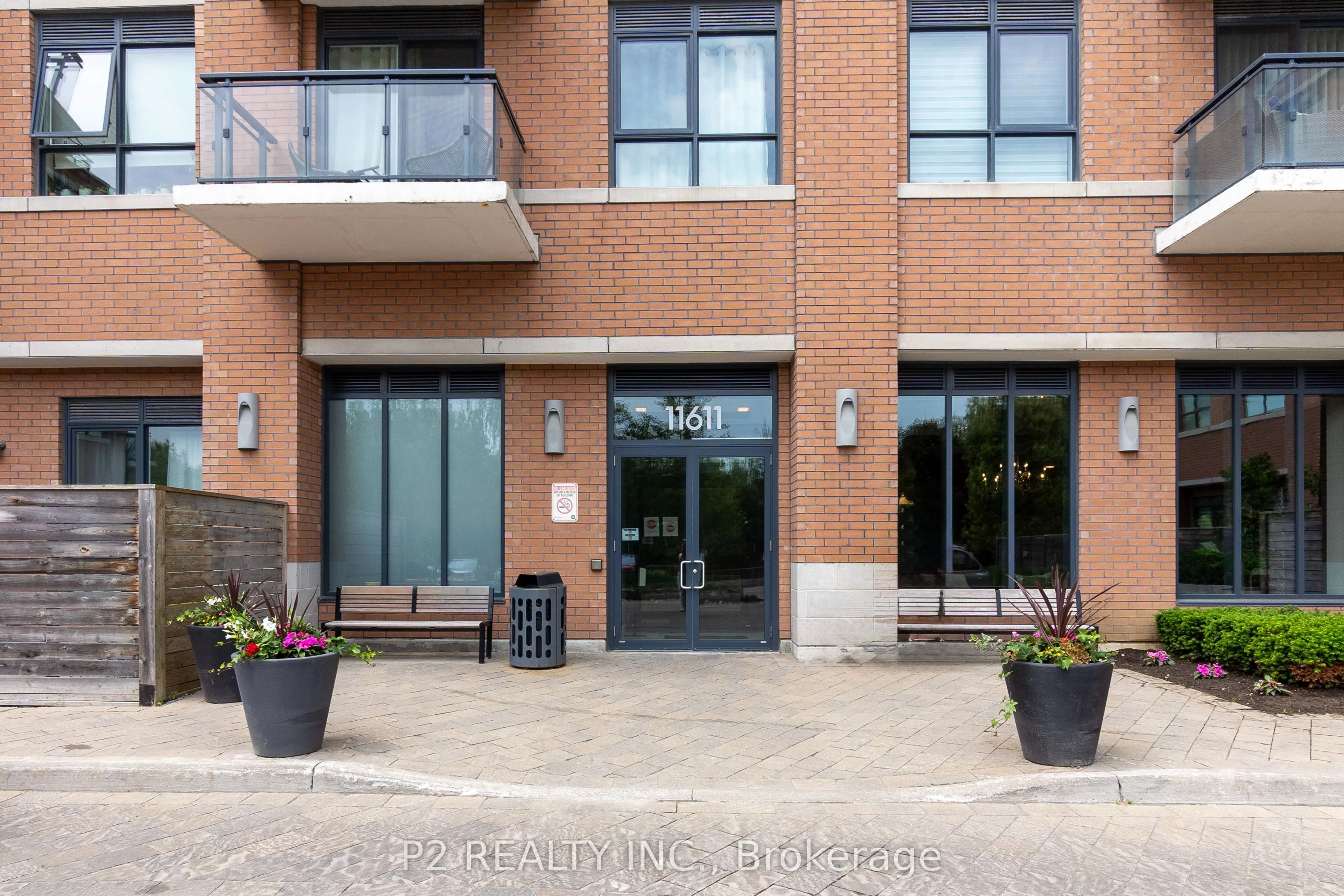 11611 Yonge Street, #716