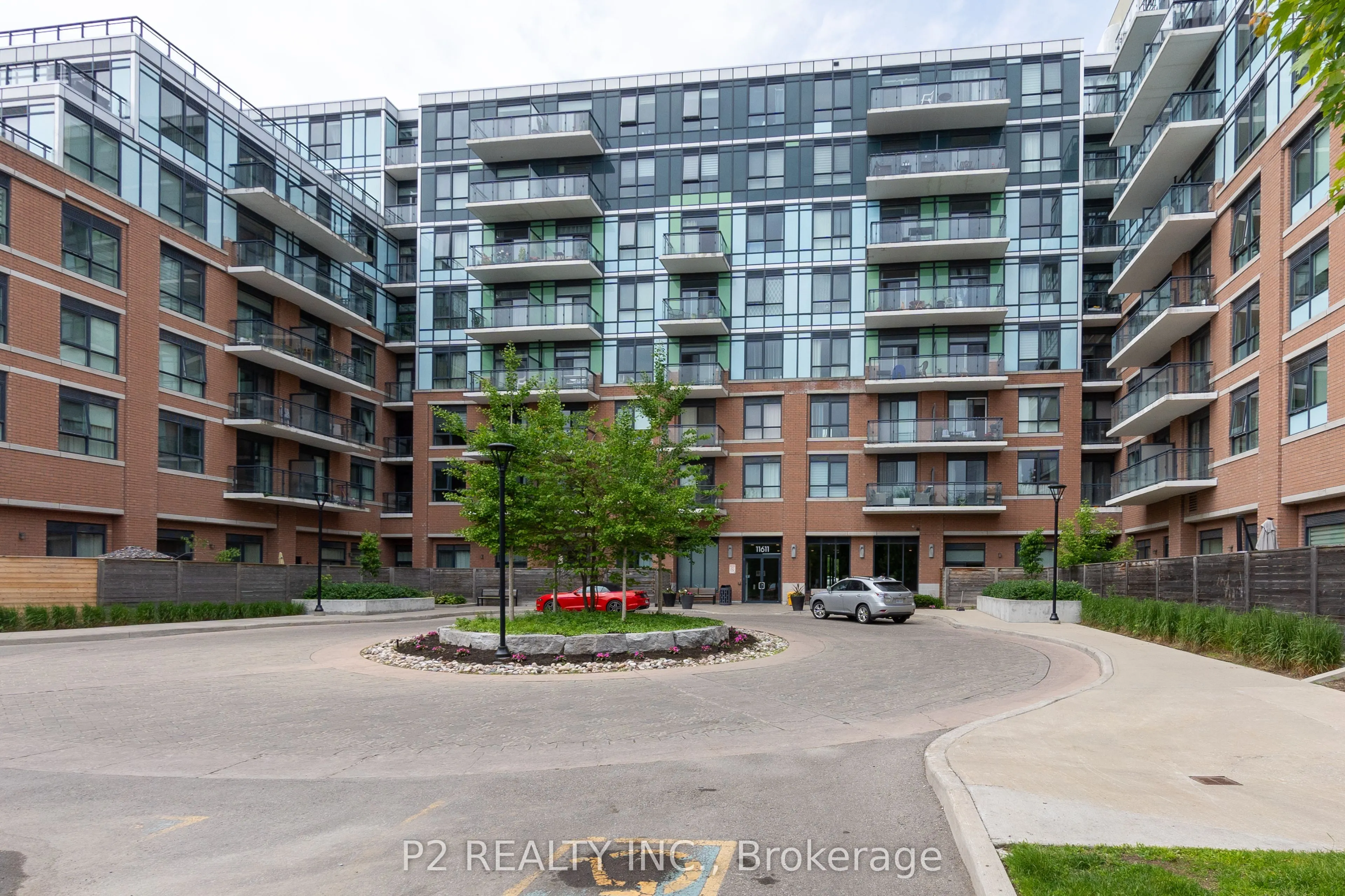 11611 Yonge Street, #716