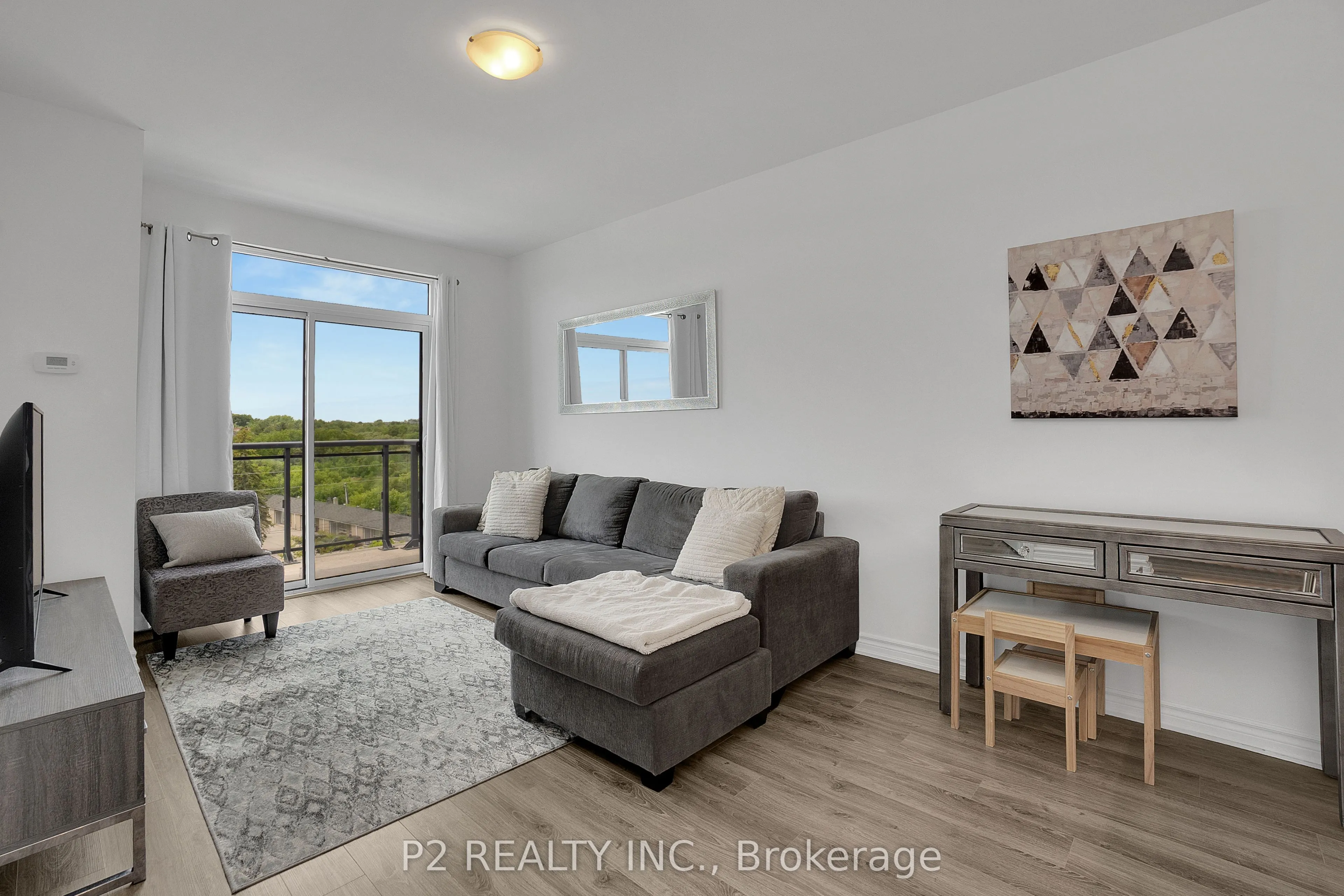 11611 Yonge Street, #716