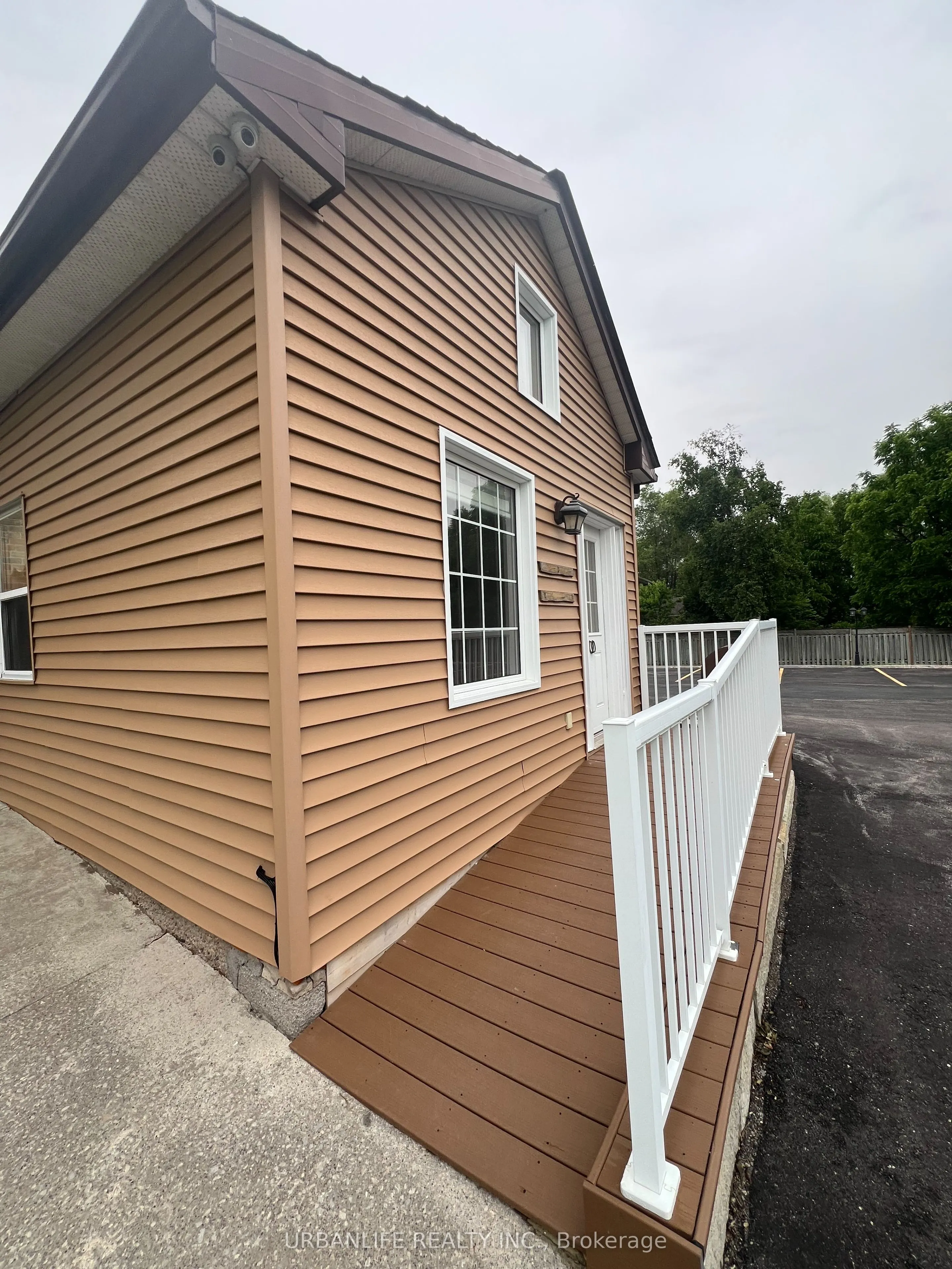 19027 Leslie Street, #120