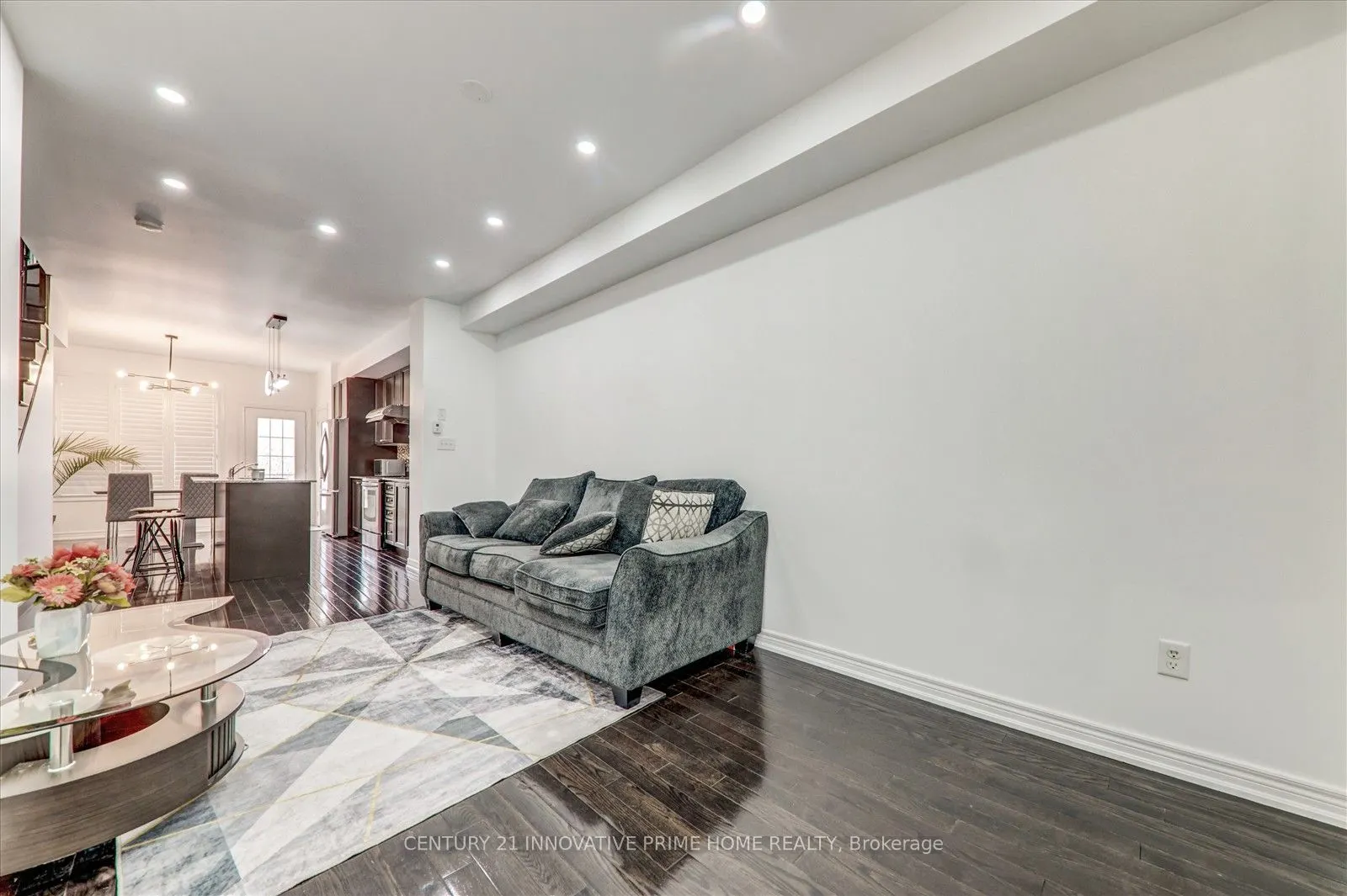 27 Red Brick Road