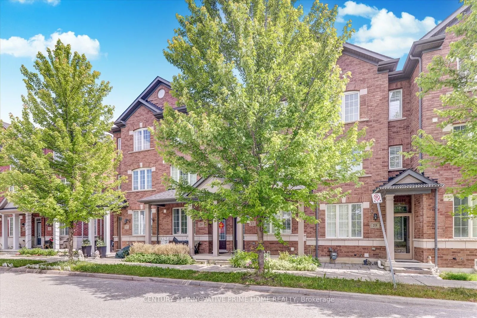 27 Red Brick Road