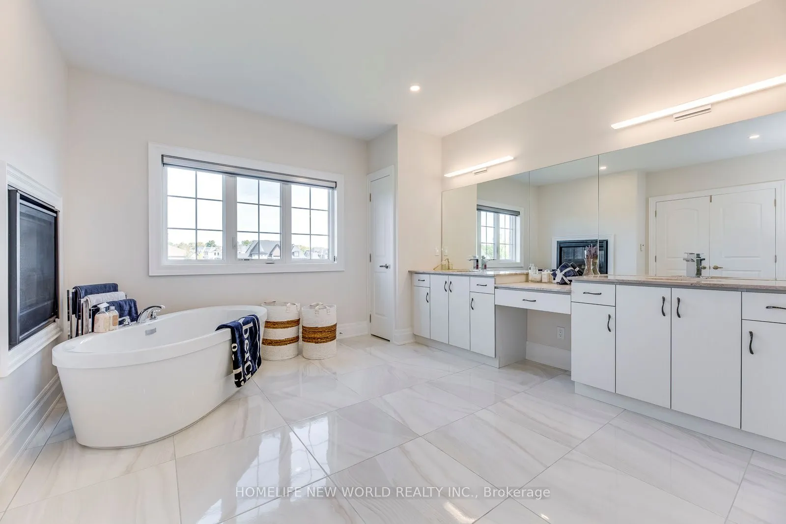 349 Torrey Pines Road