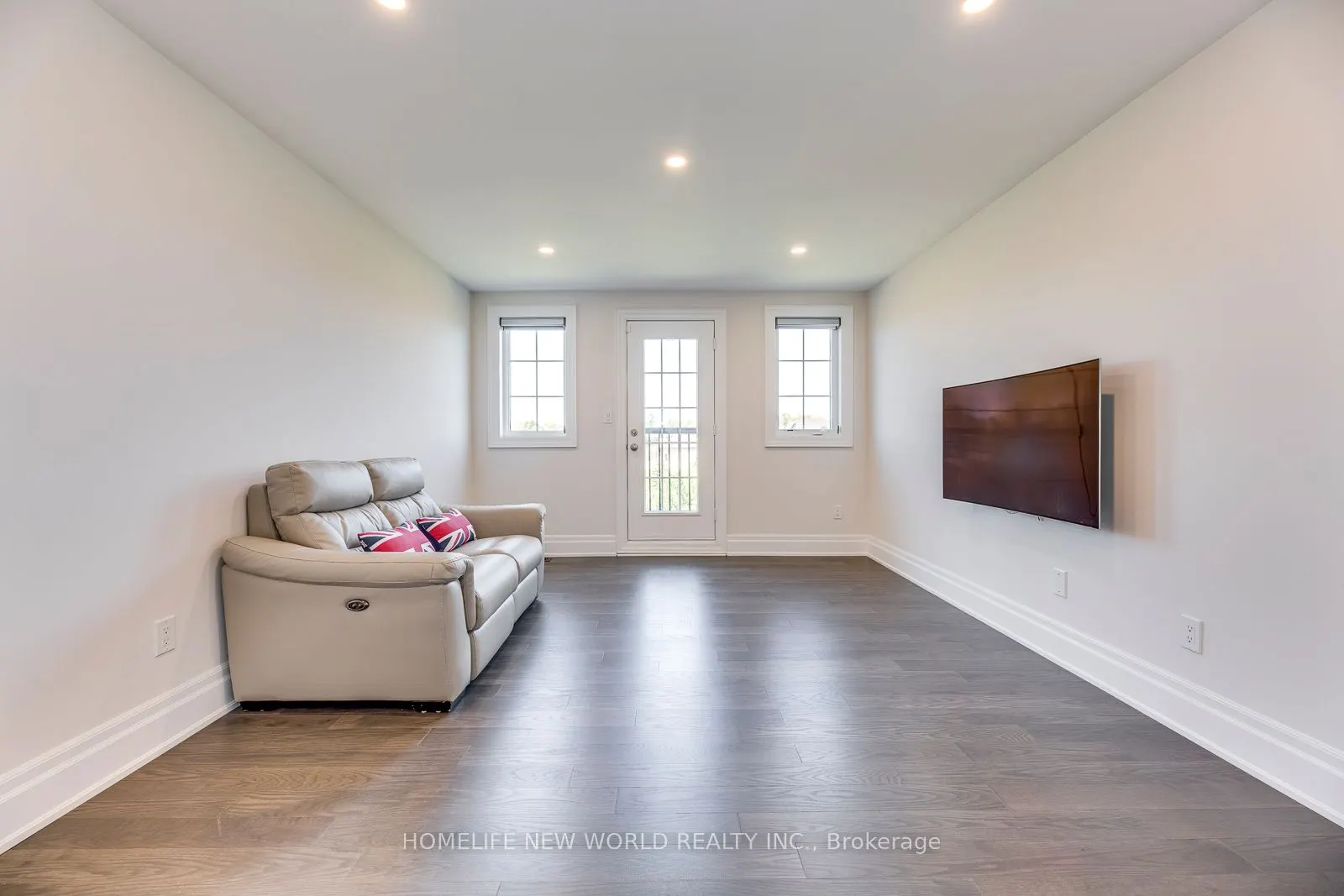 349 Torrey Pines Road