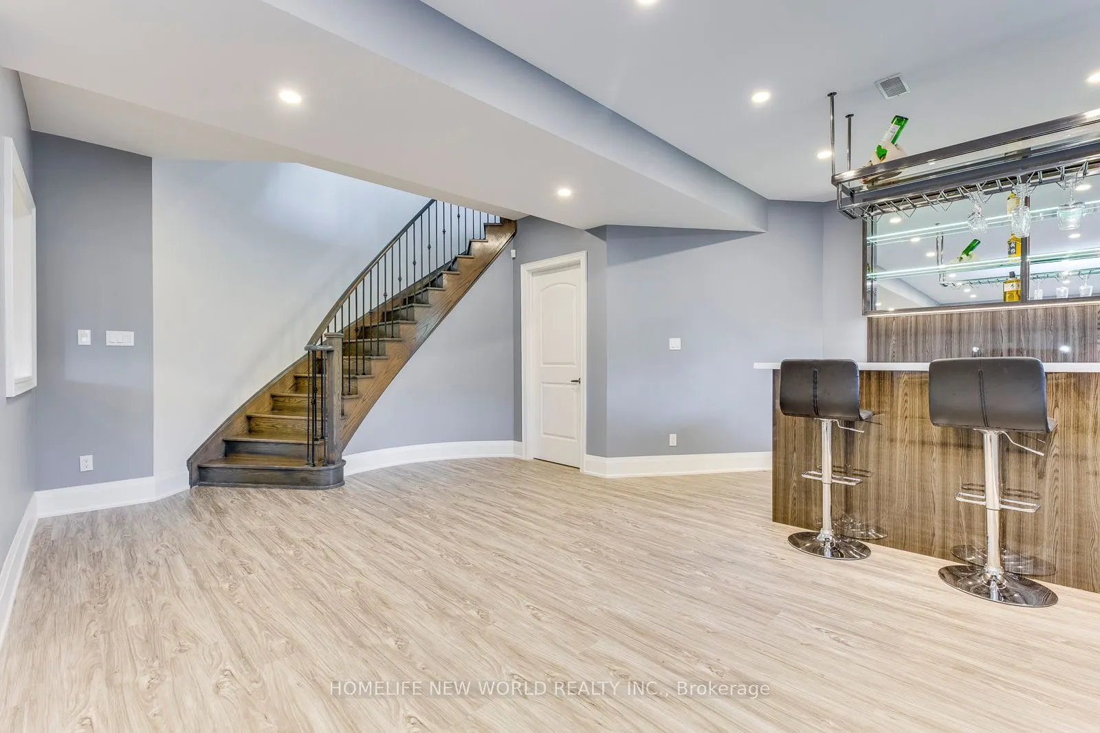 349 Torrey Pines Road
