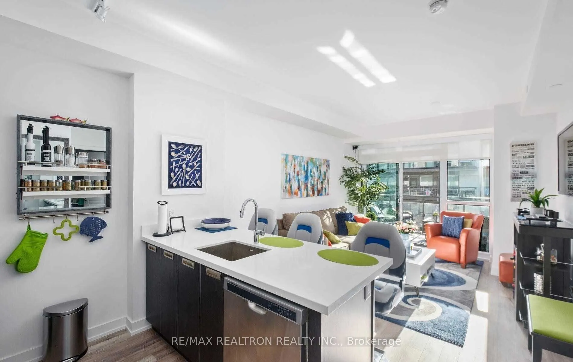 333 Sea Ray Avenue, #D332