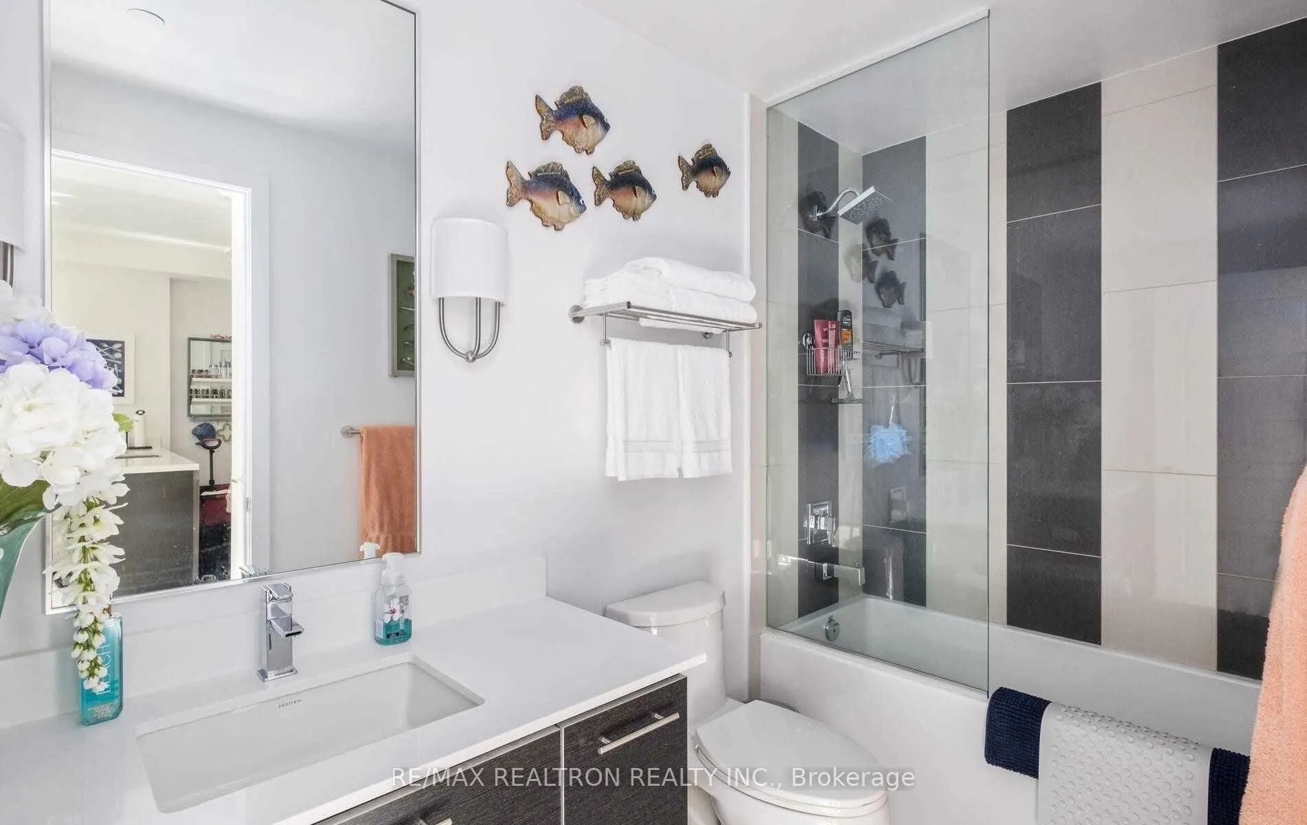 333 Sea Ray Avenue, #D332