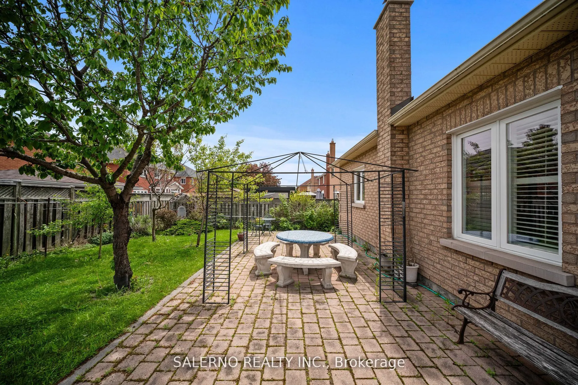 25 Lockheed Avenue