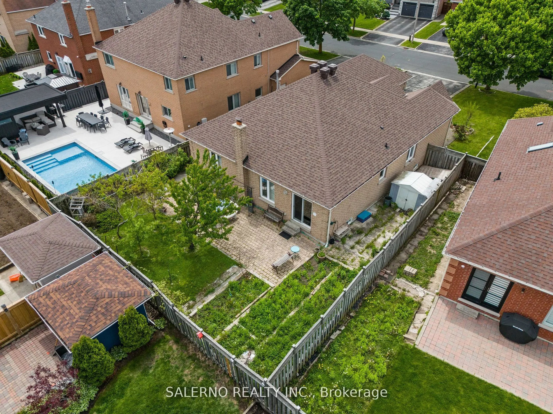 25 Lockheed Avenue