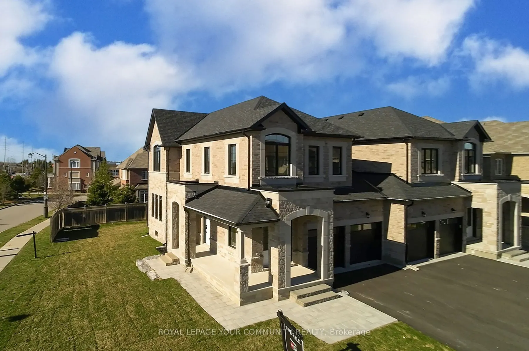122 Lewis Honey Drive