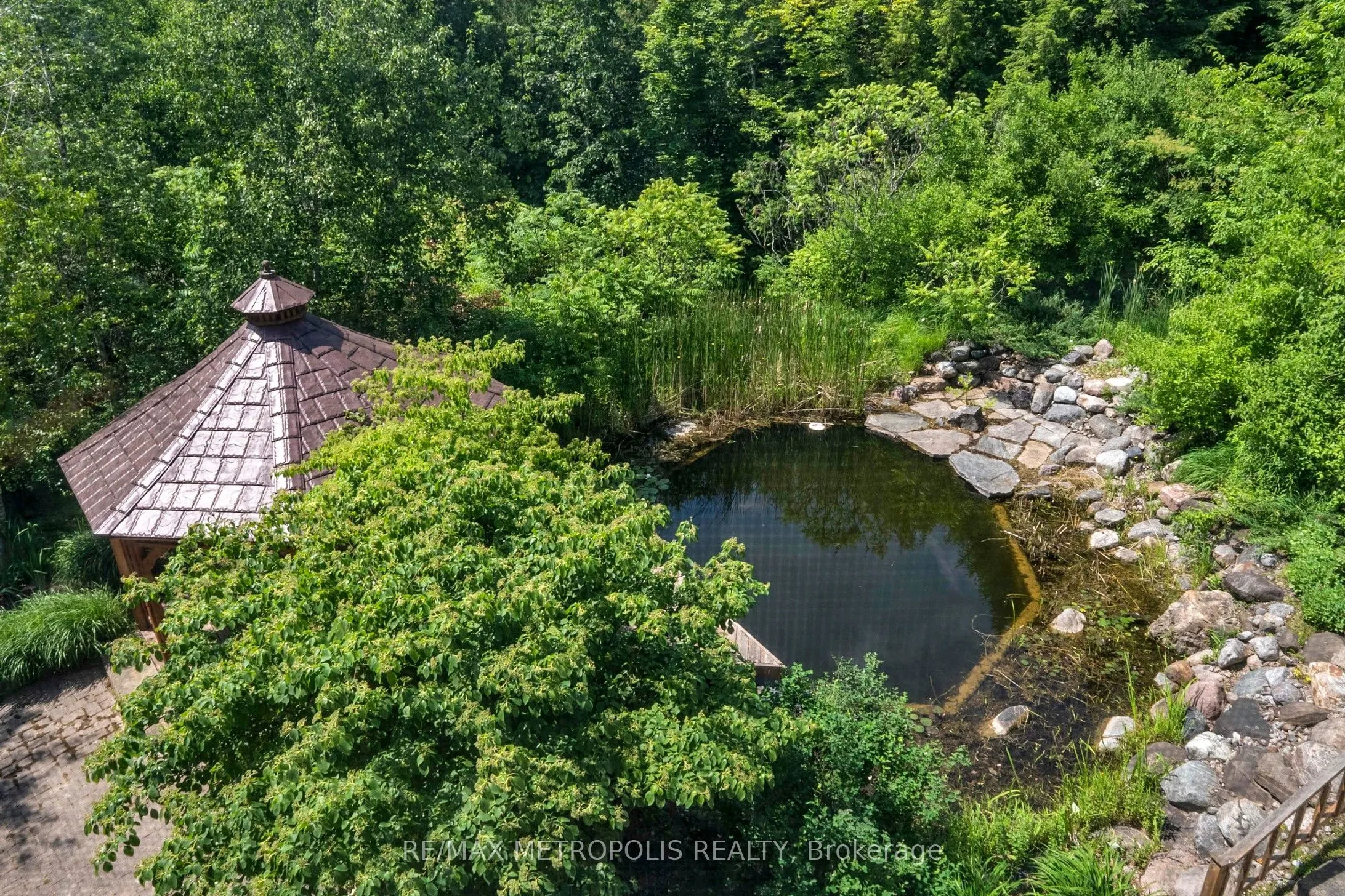 8 Sugar Maple Lane