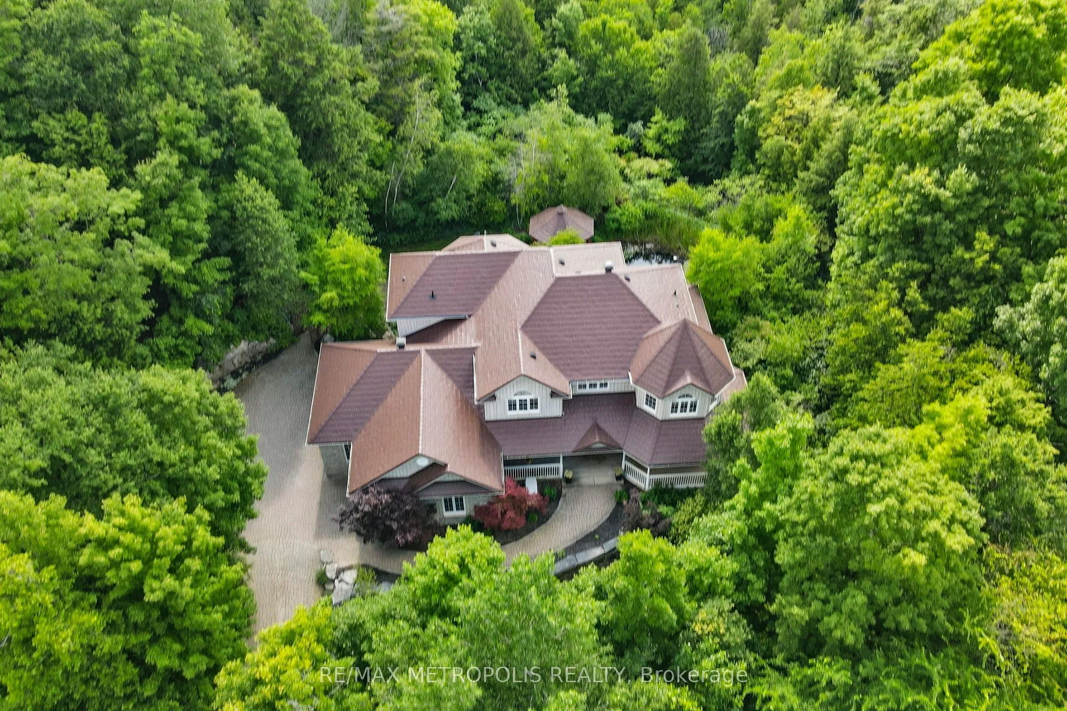 8 Sugar Maple Lane