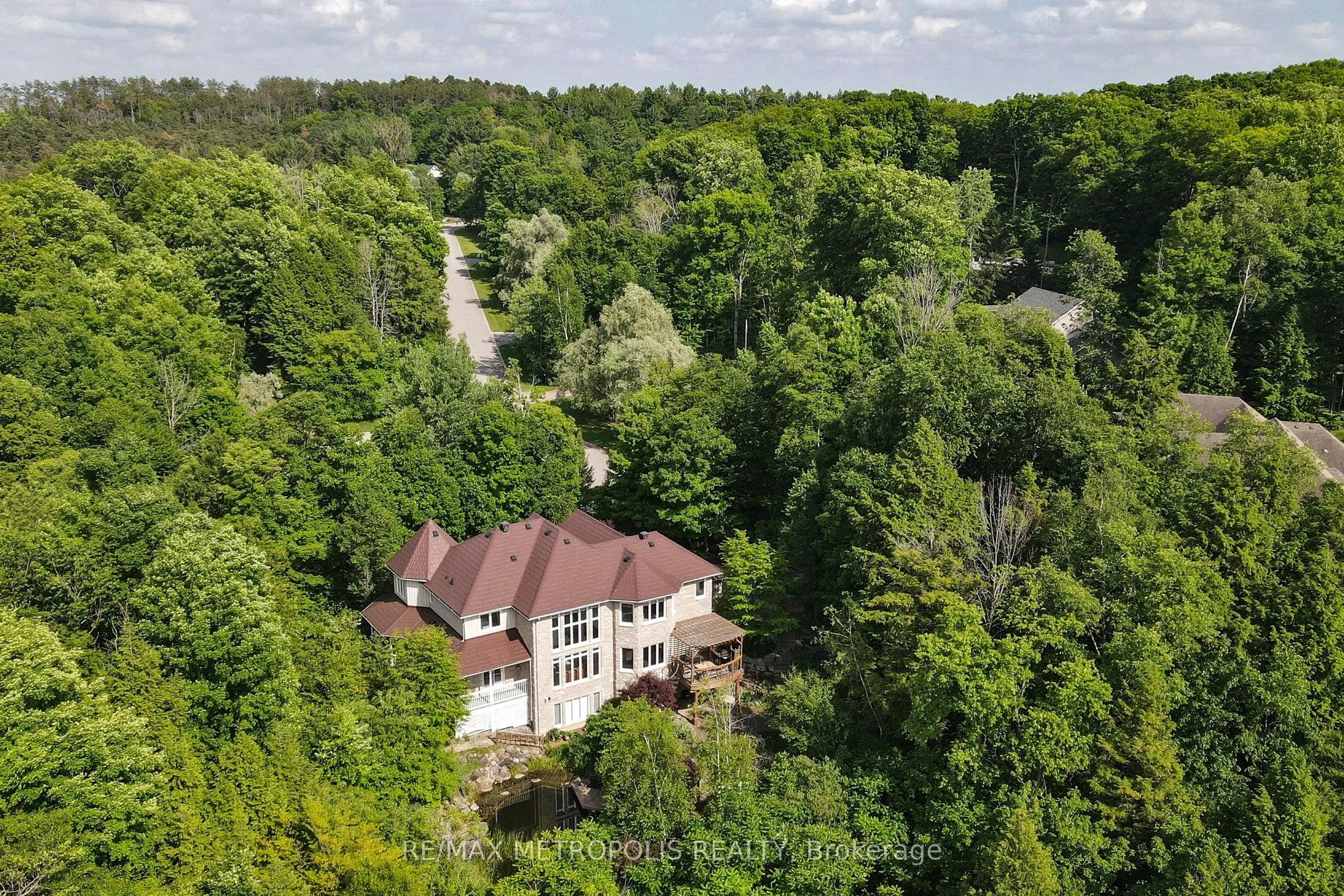 8 Sugar Maple Lane