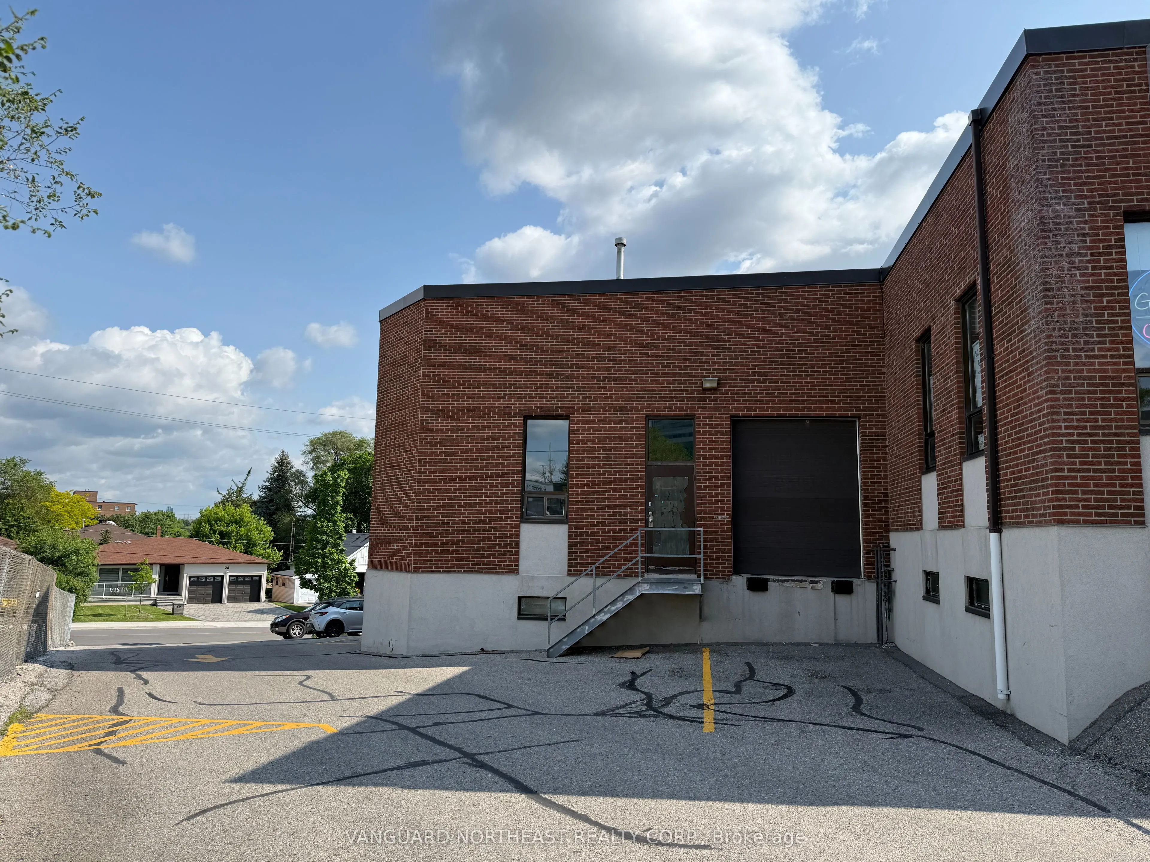 11 Glen Cameron Road, #11