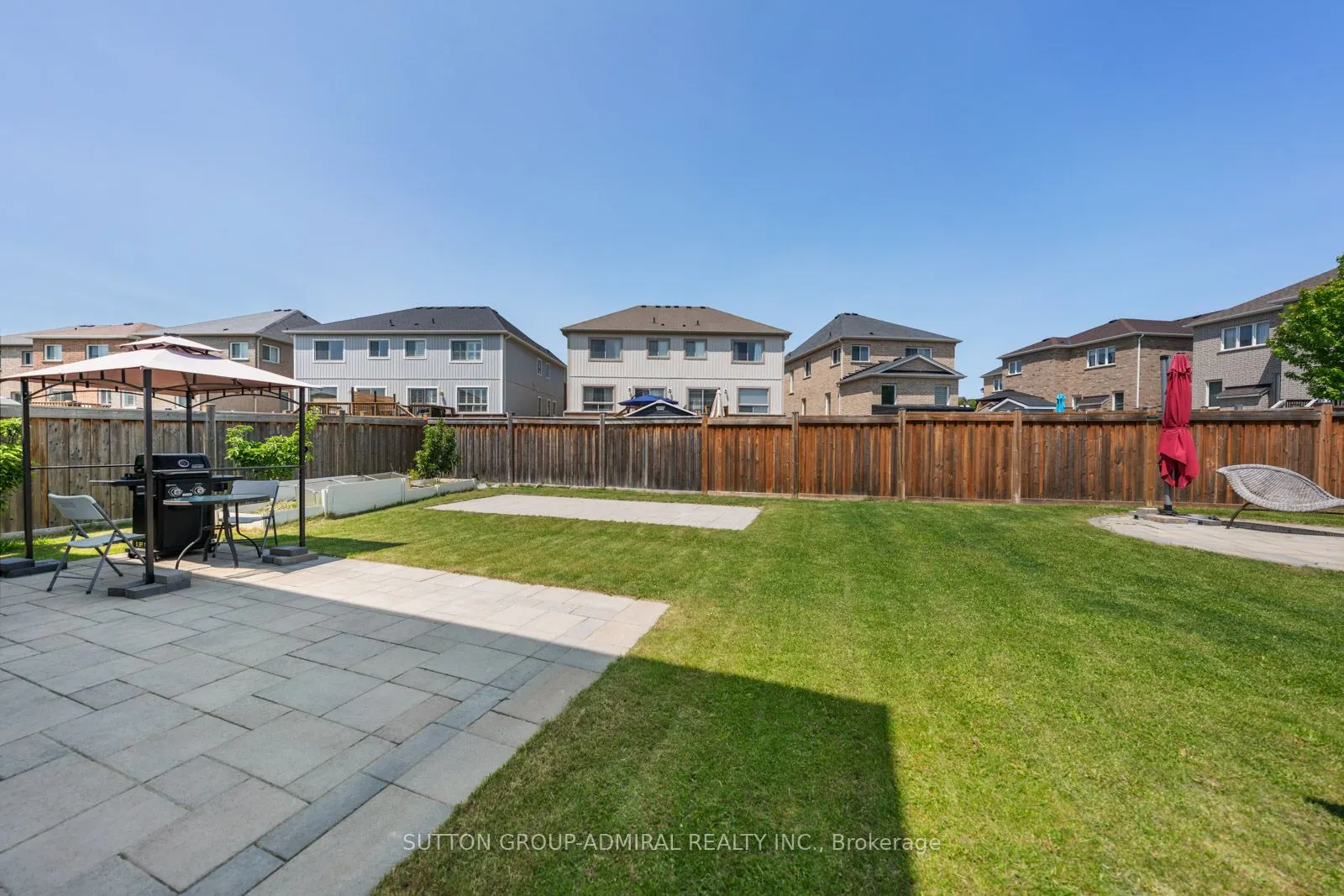 186 Romanelli Crescent