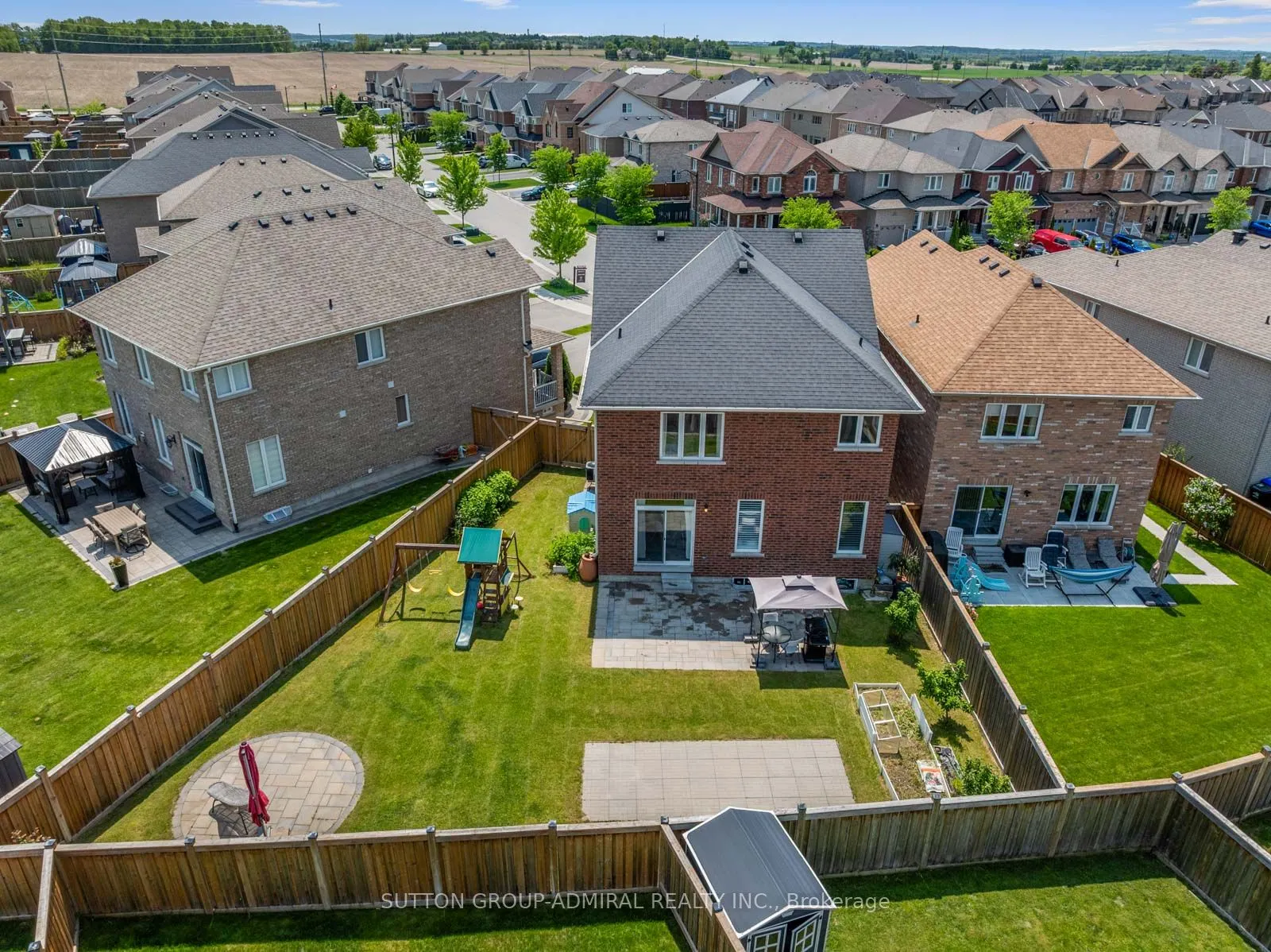 186 Romanelli Crescent