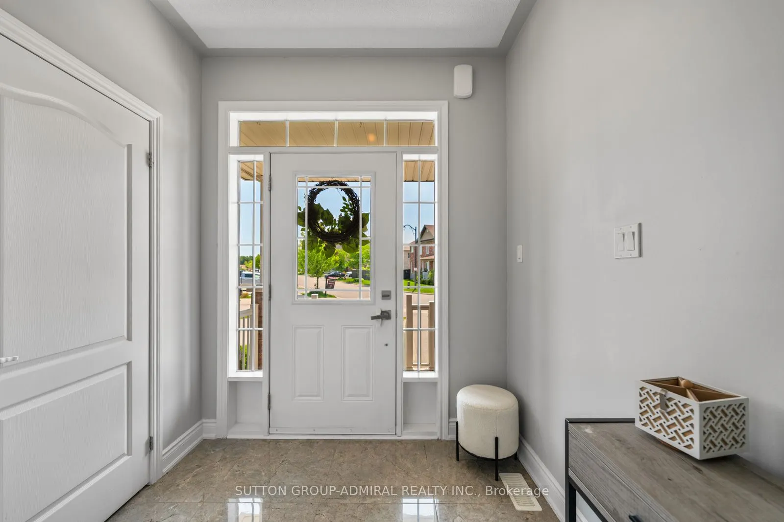 186 Romanelli Crescent