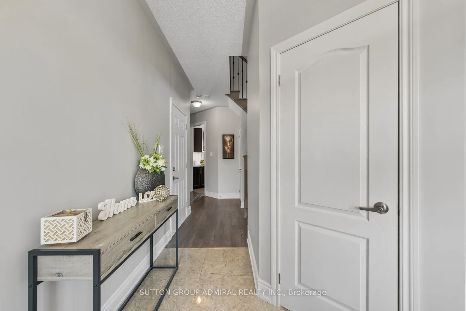 186 Romanelli Crescent