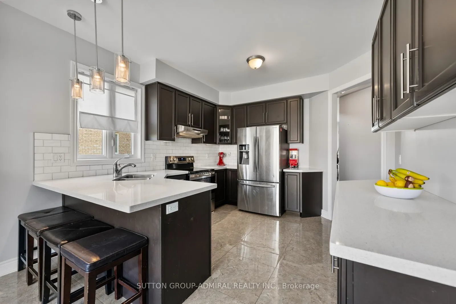 186 Romanelli Crescent