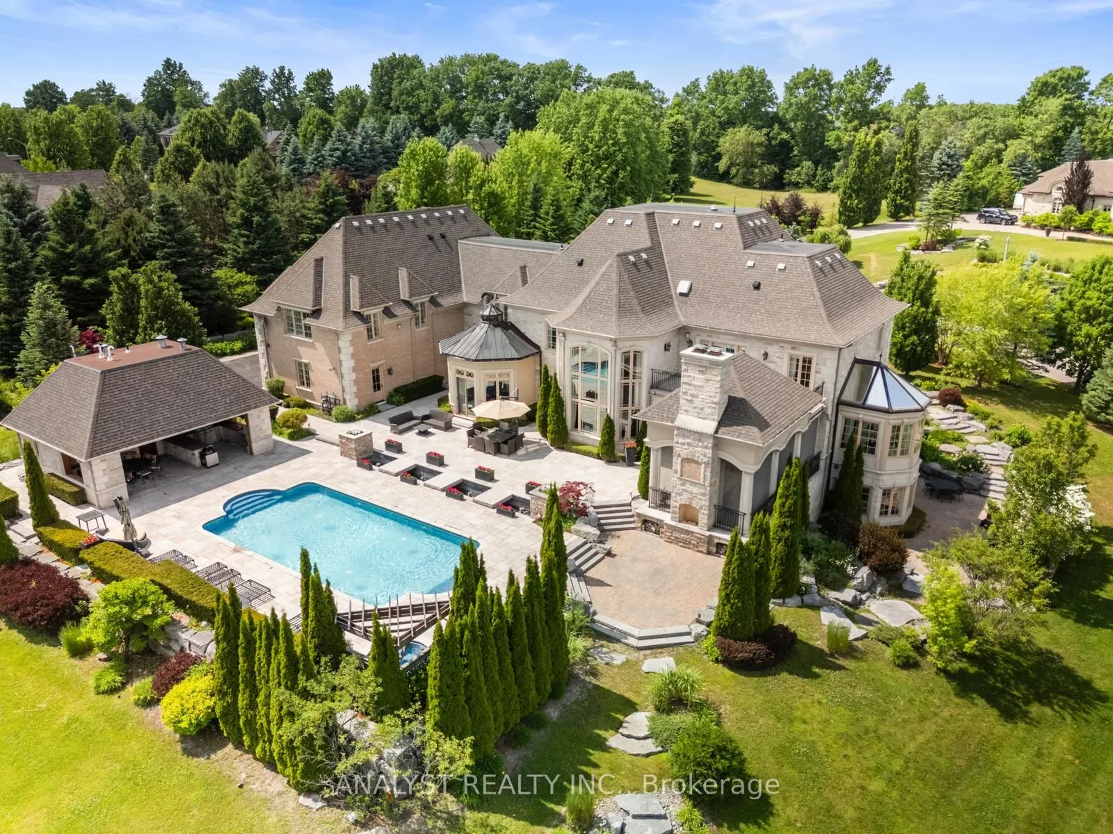 86 Eden Vale Drive