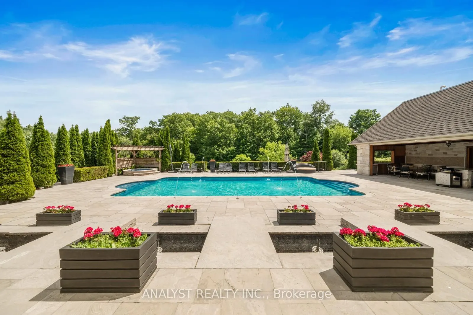 86 Eden Vale Drive