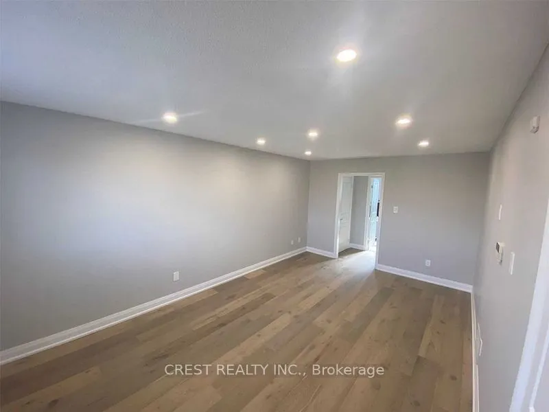 55 Vita Road, #Main/Upper
