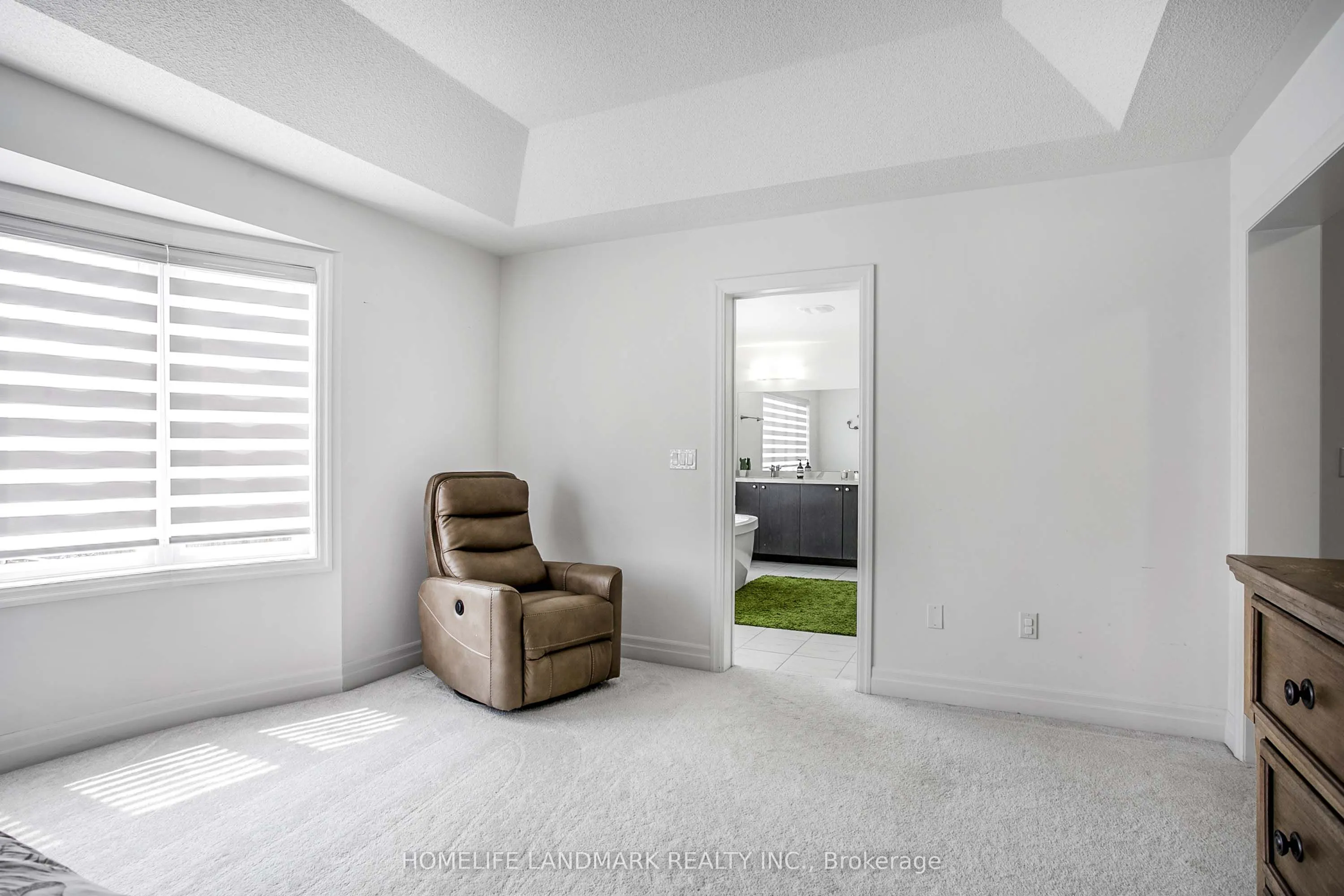 6 Cloverridge Avenue