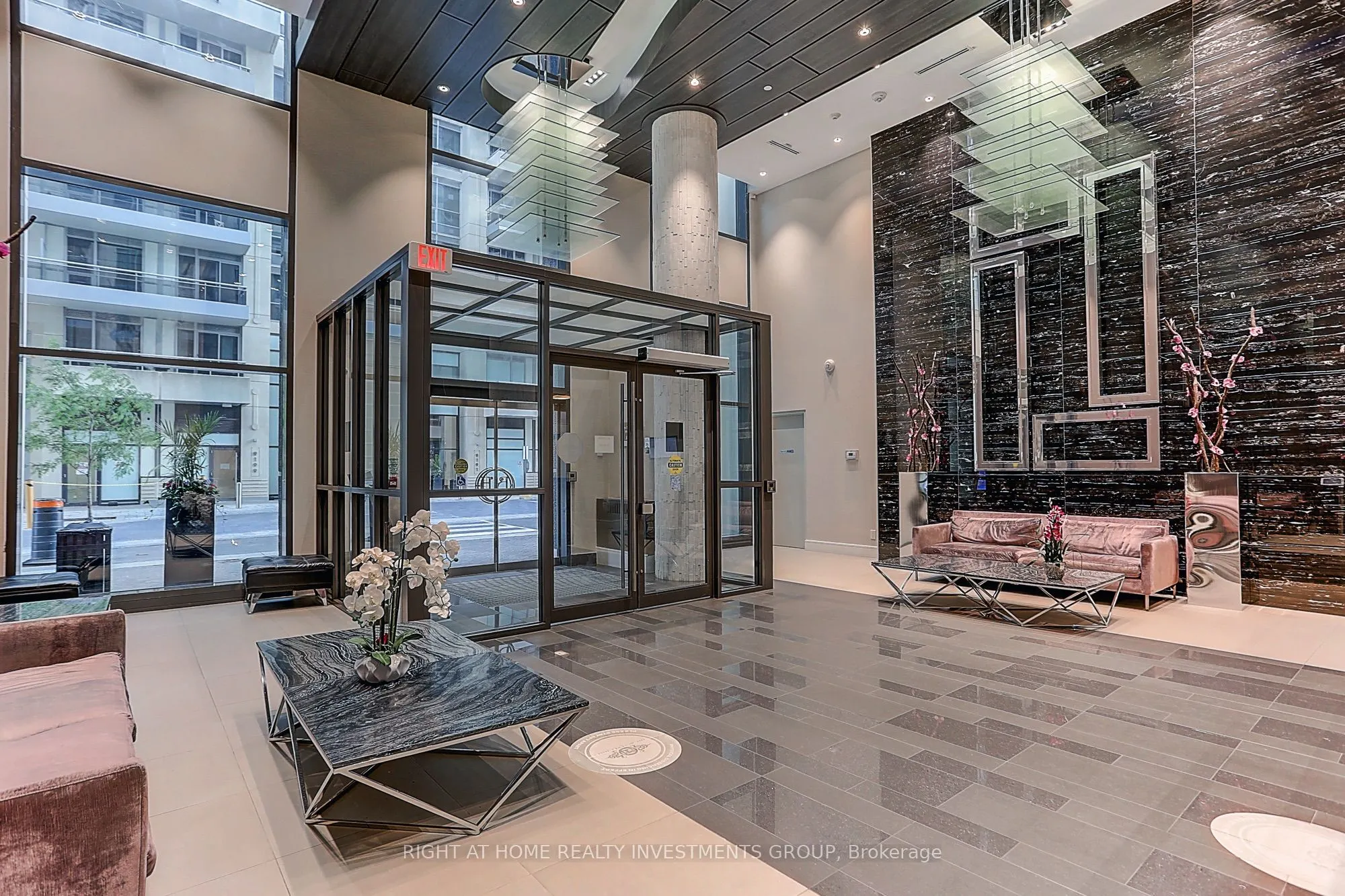 9205 Yonge Street, #415 Ne