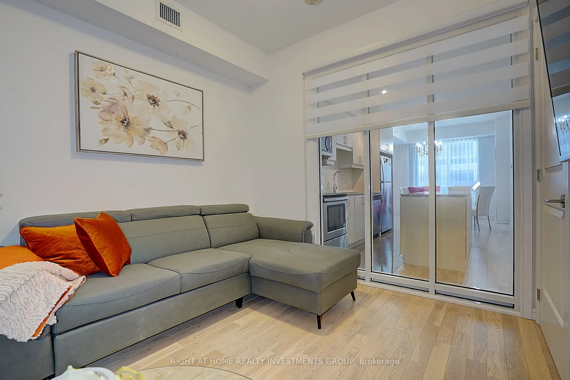 9205 Yonge Street, #415 Ne