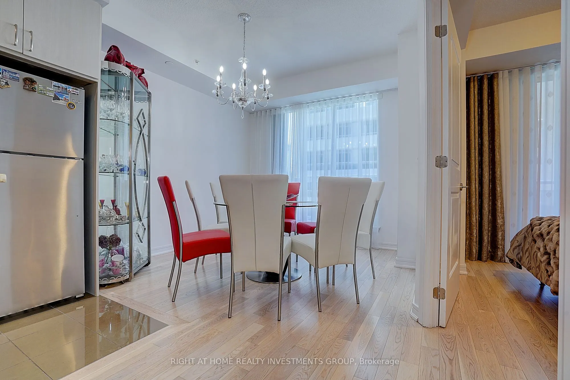 9205 Yonge Street, #415 Ne