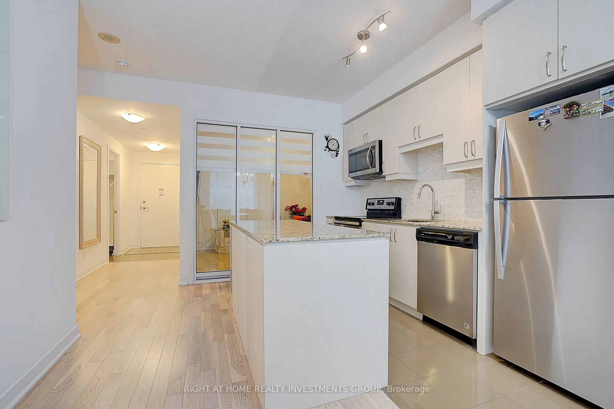 9205 Yonge Street, #415 Ne