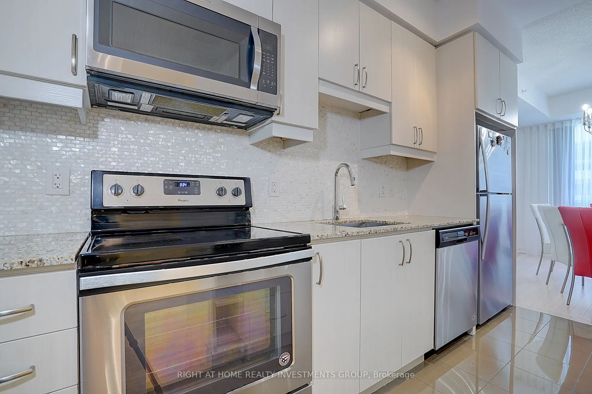 9205 Yonge Street, #415 Ne