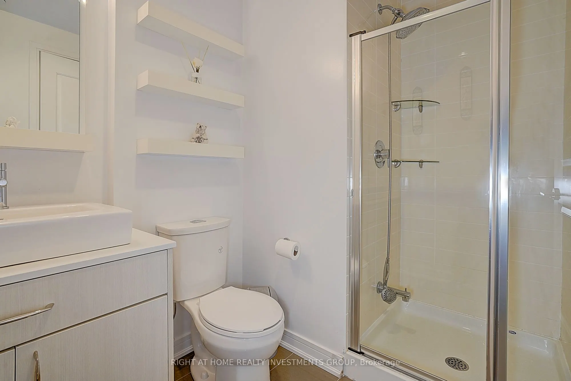 9205 Yonge Street, #415 Ne