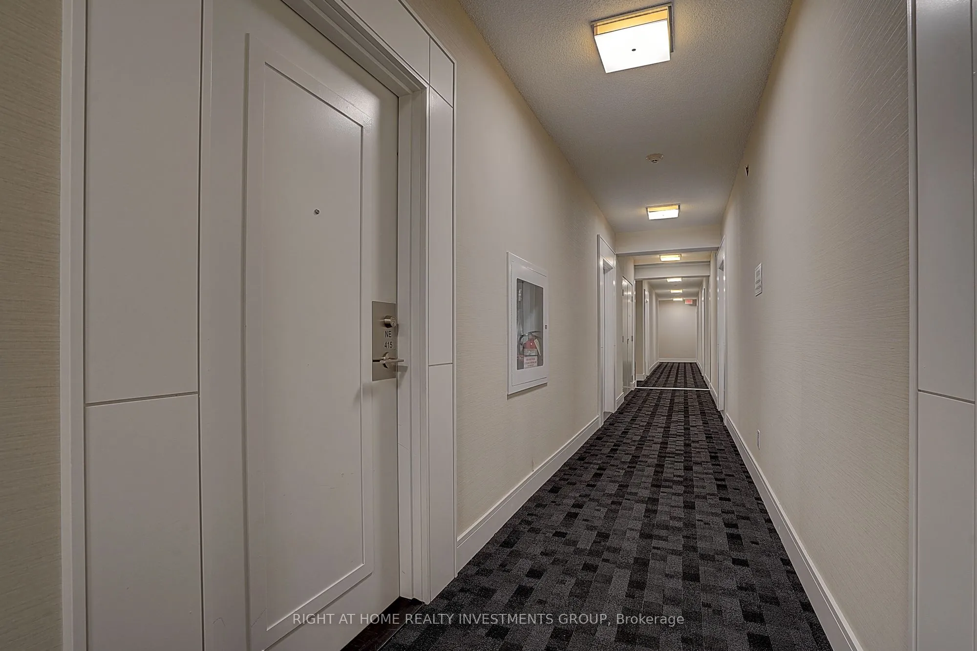 9205 Yonge Street, #415 Ne