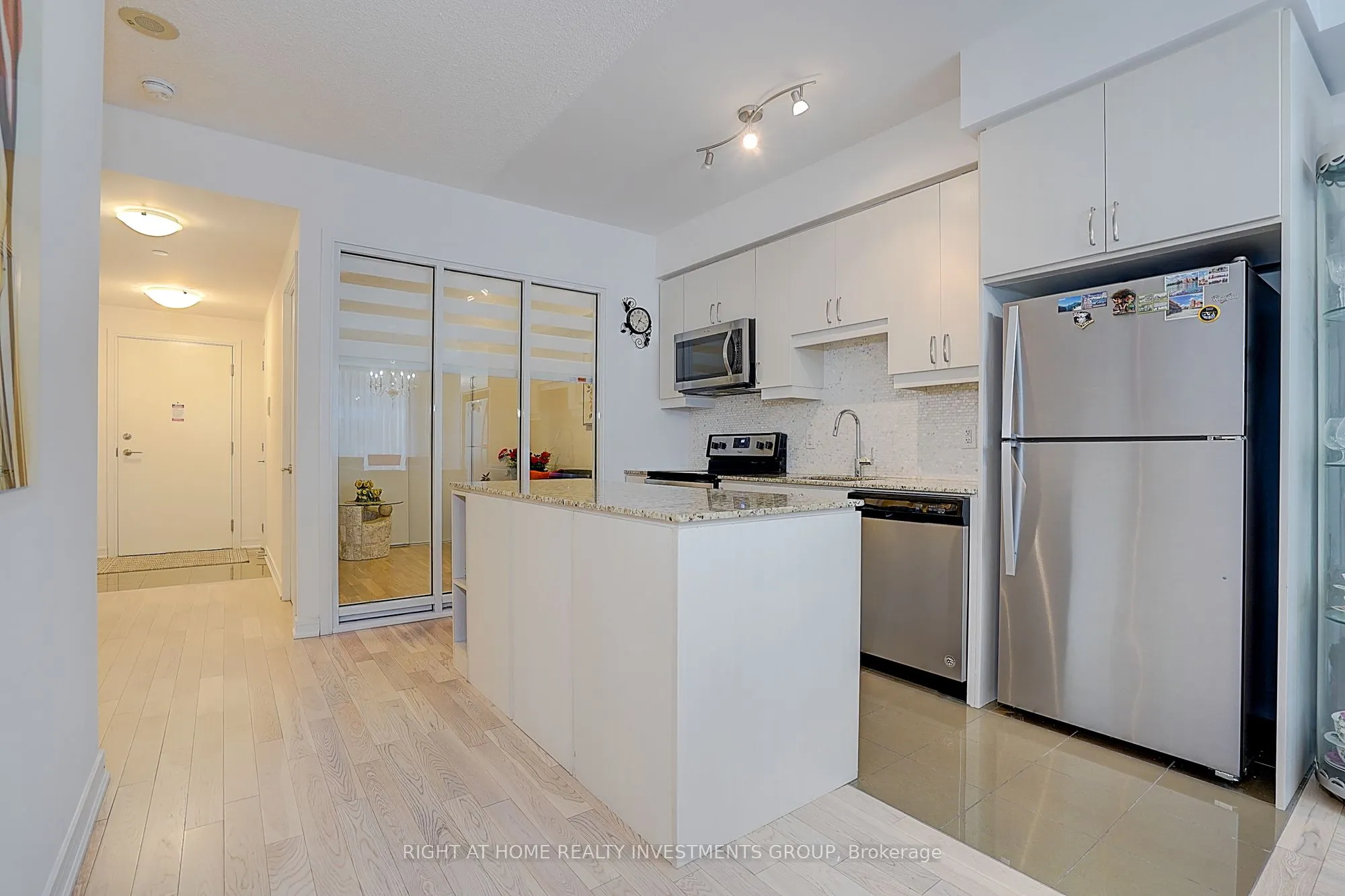 9205 Yonge Street, #415 Ne