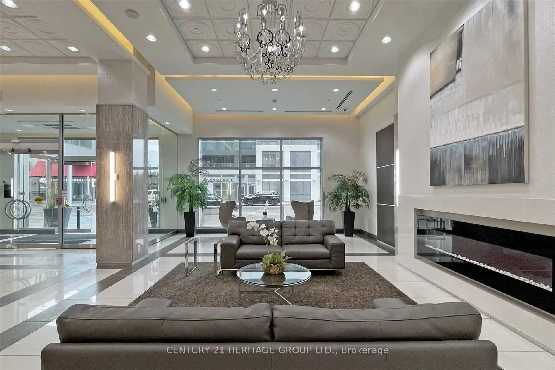7171 Yonge Street, #2803