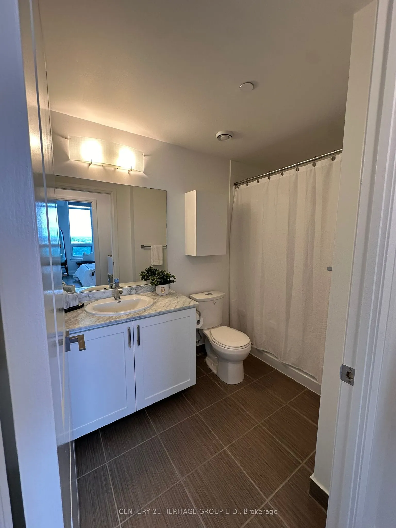7171 Yonge Street, #2803