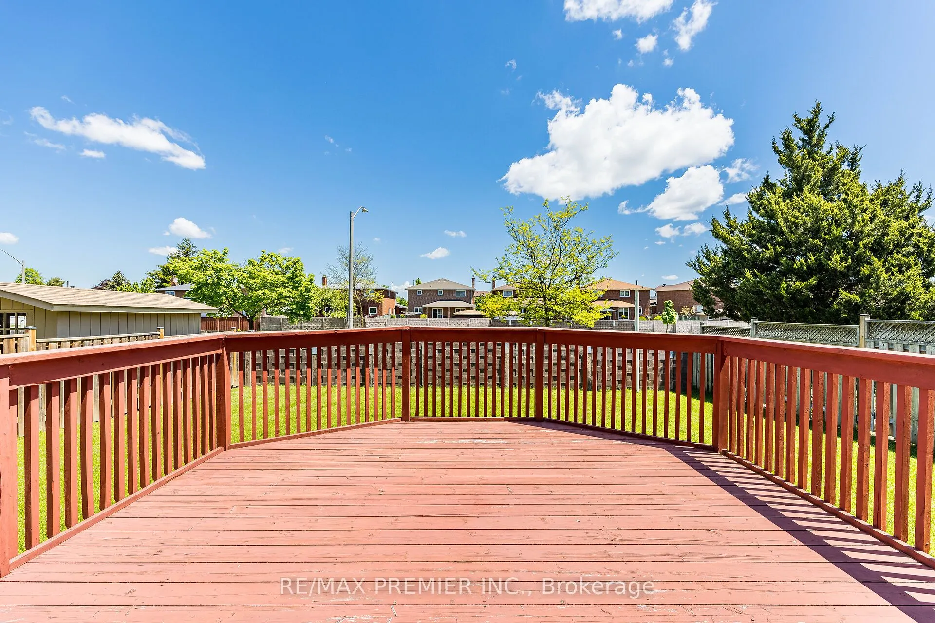 18 Mathewson Street