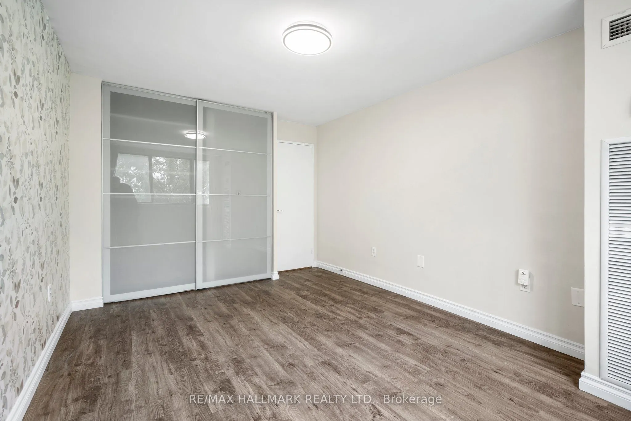 16 Elgin Street, #339