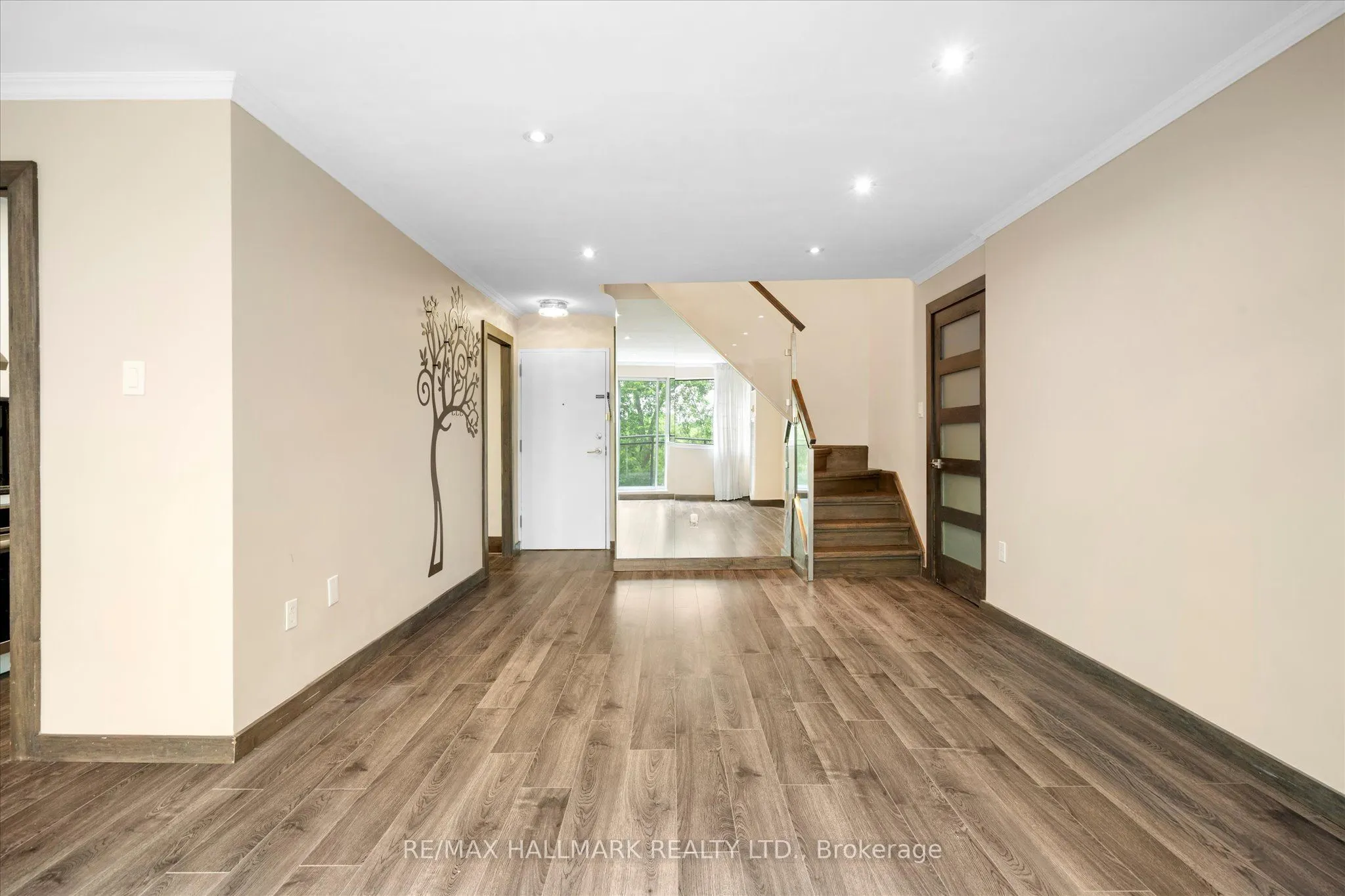 16 Elgin Street, #339