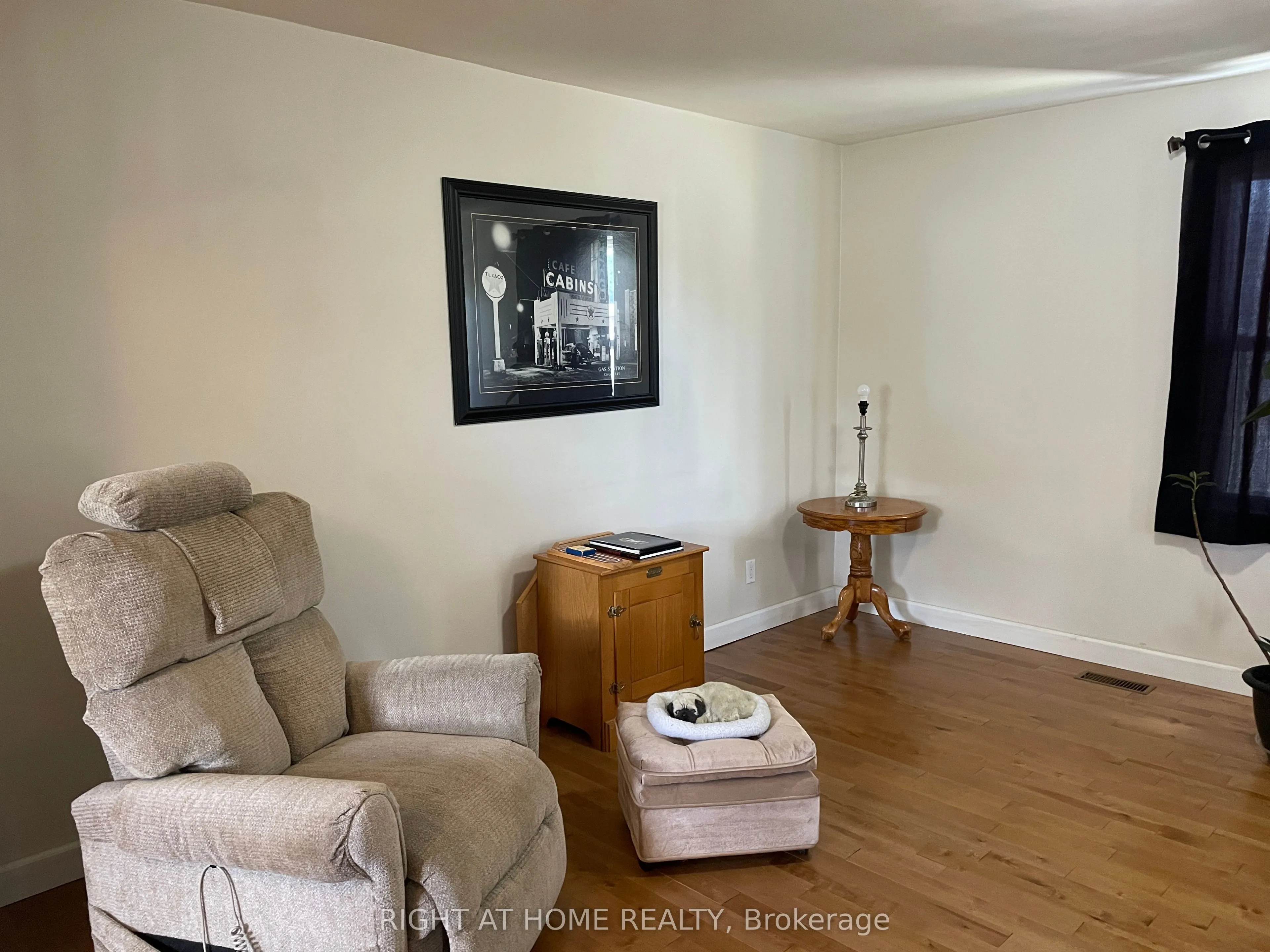 170 Main Street N