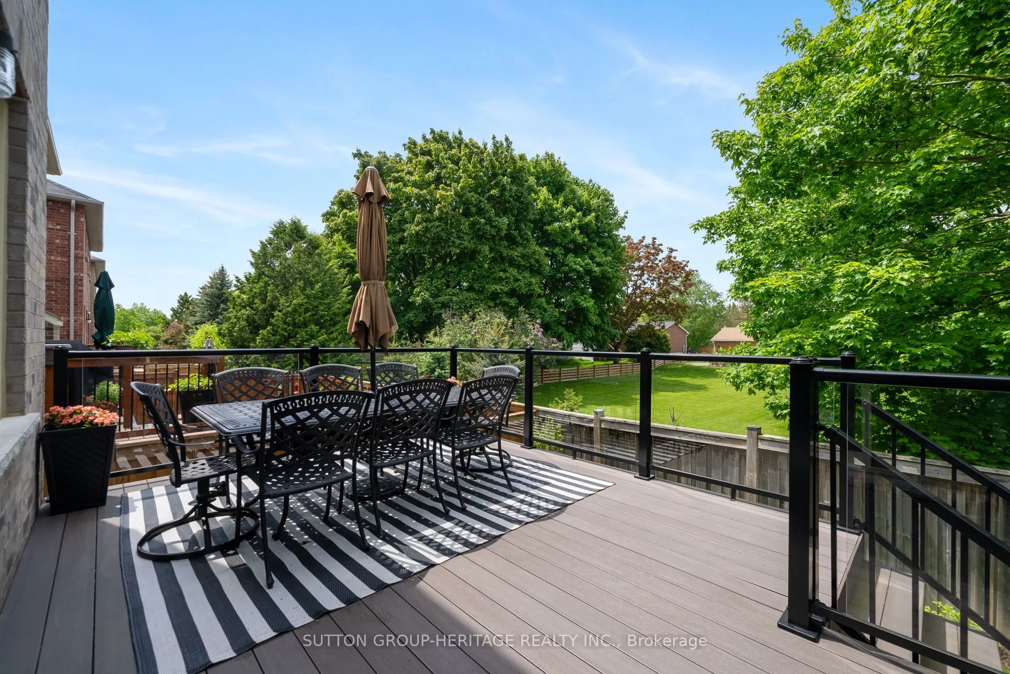 54 Robb Thompson Road