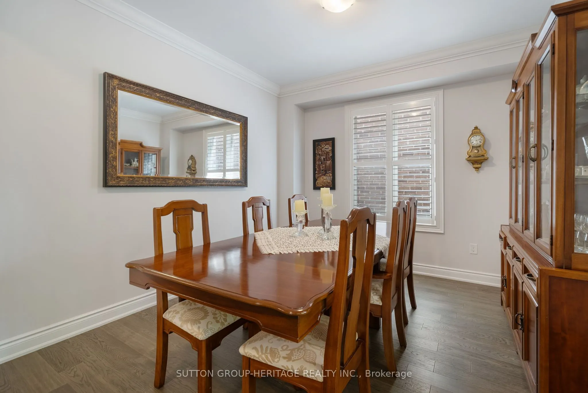 54 Robb Thompson Road
