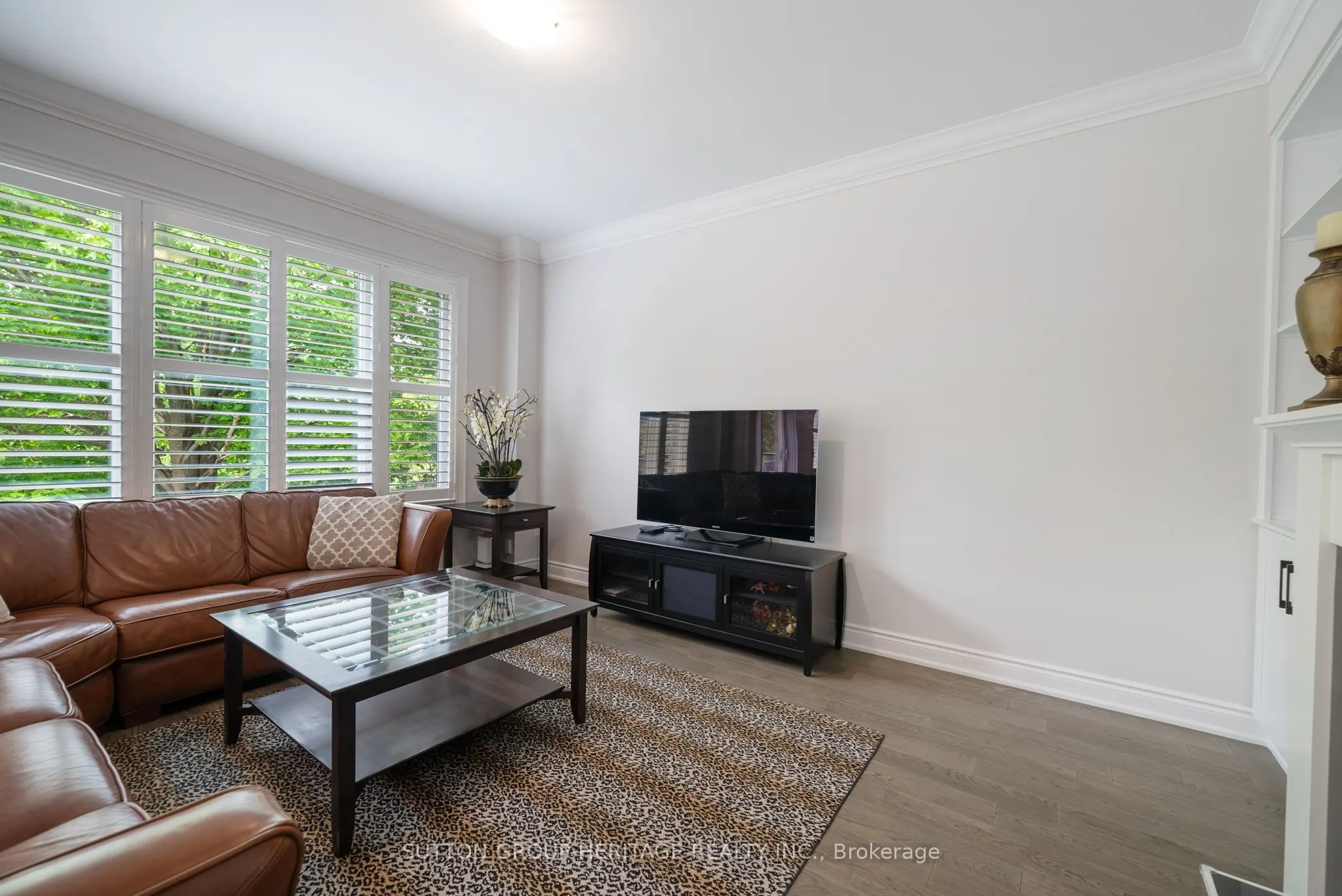 54 Robb Thompson Road