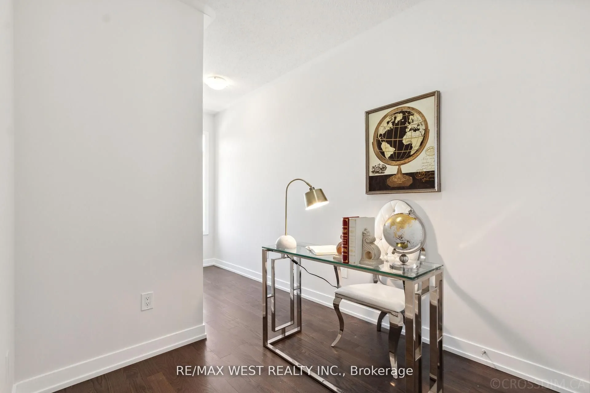 147 Salterton Circle