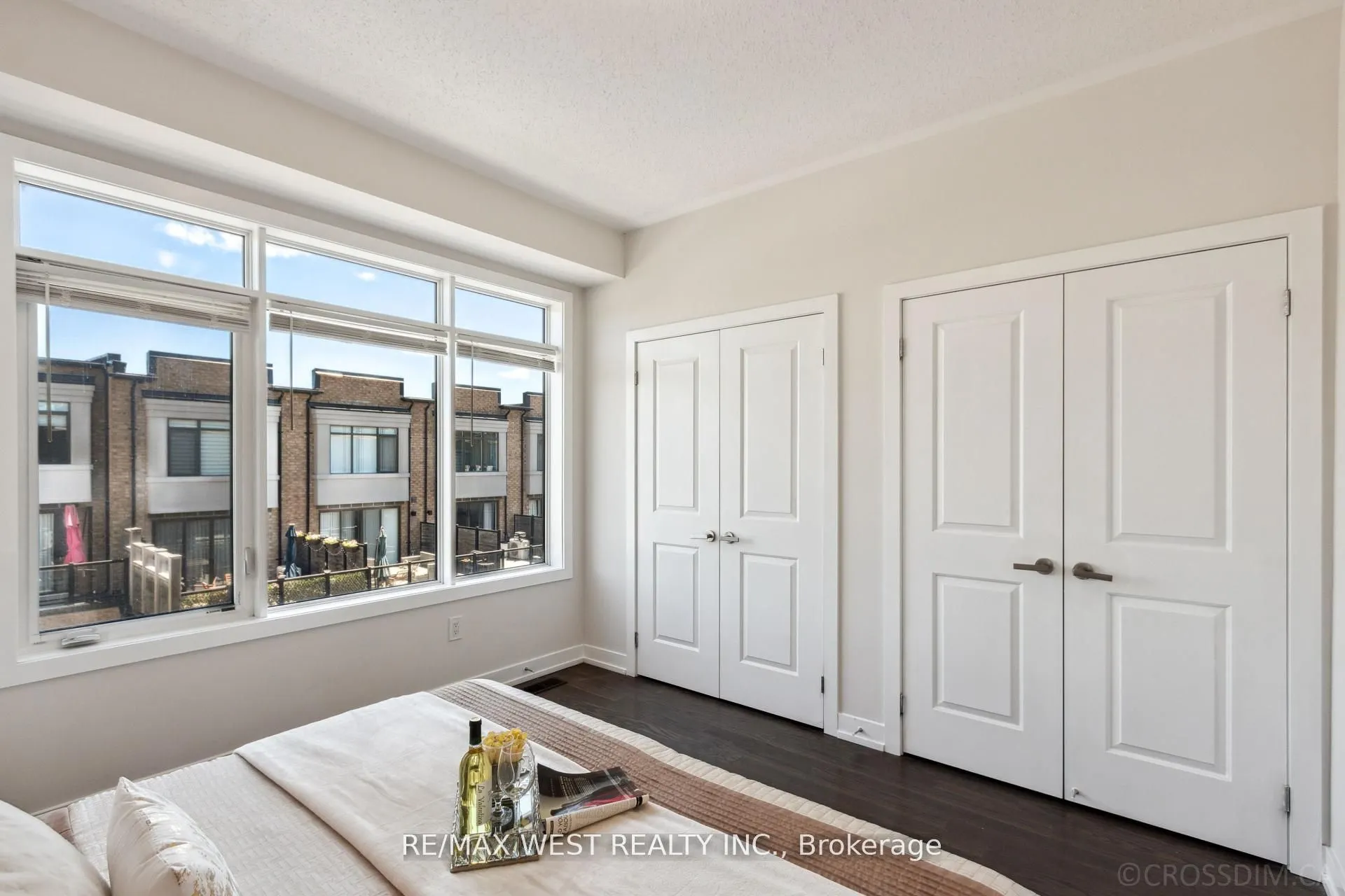 147 Salterton Circle