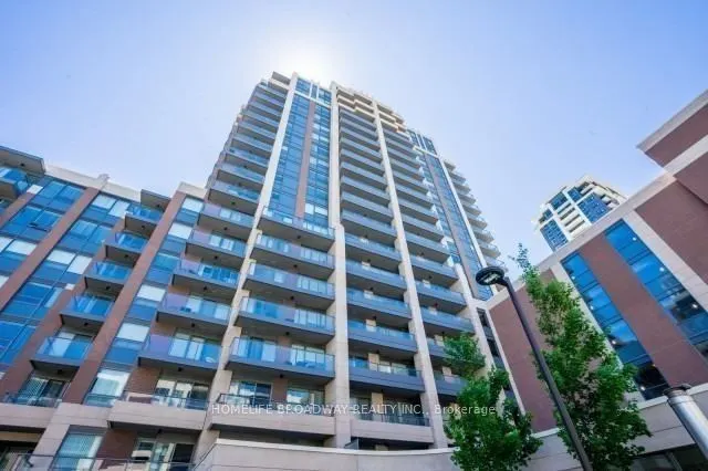 18 Uptown Drive, #801