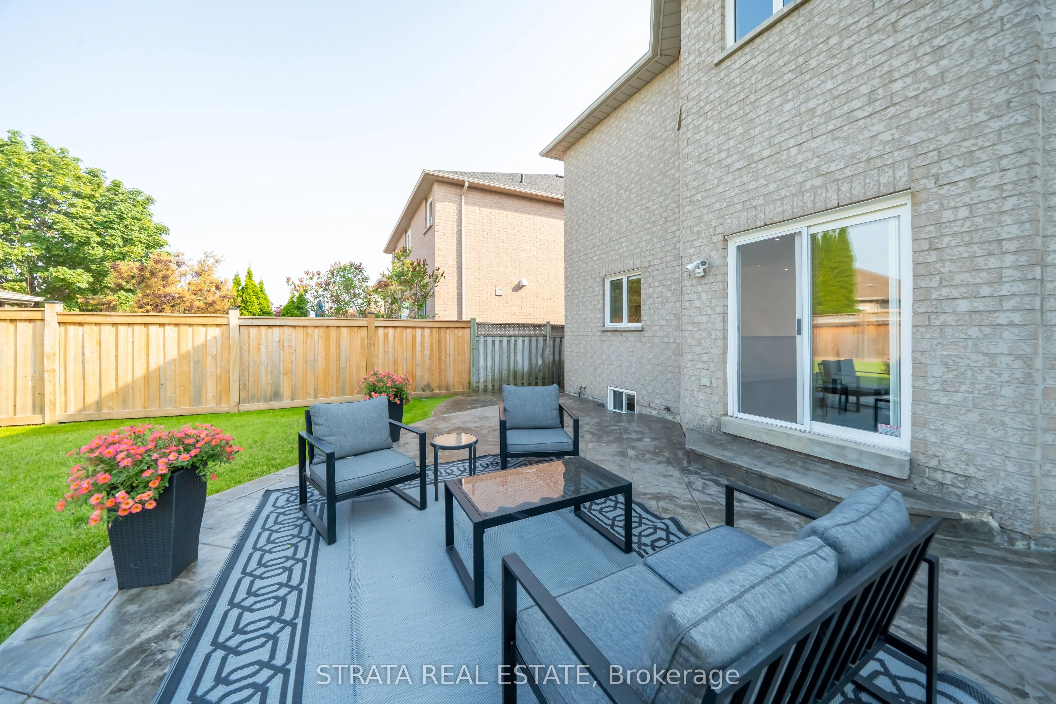 39 Dunblane Avenue