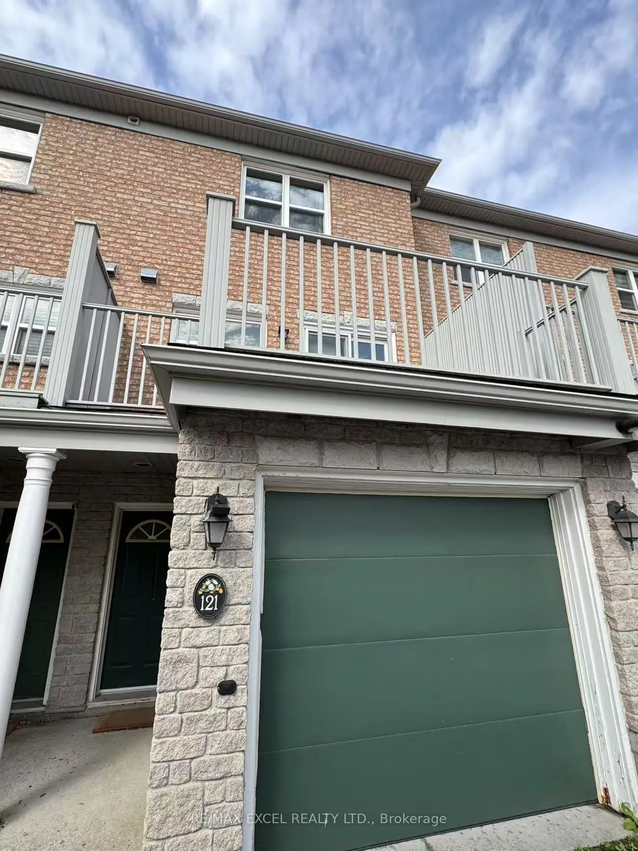 121 Pond Drive, #121